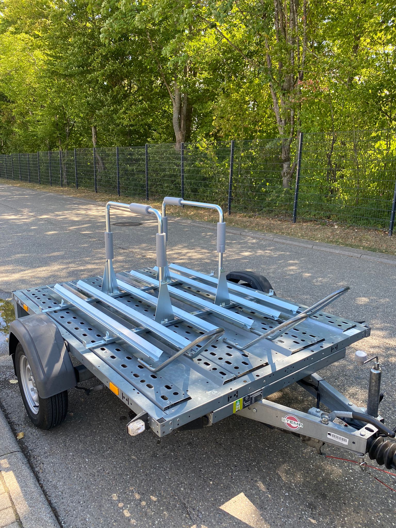 pkw anhänger für 4 e-bikes